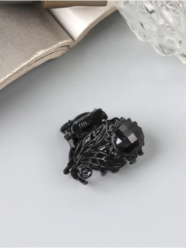 Крабик для волос &laquo;Чёрный ажур&raquo;, подсолнух, 2.5 см, чёрный