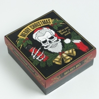 Новогодний подарочный набор термос и носки KAFTAN Skull, р. 41-44 (27-29 см) Новогодний подарочный набор термос и носки KAFTAN Skull, р. 41-44 (27-29 см)