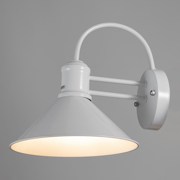 Бра "Бравер" Е27 белый 26х26х30 см