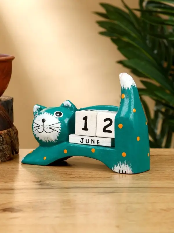 Календарь настольный &laquo;Кошка&raquo;, 14&times;5.4&times;10 см, дерево, зелёный