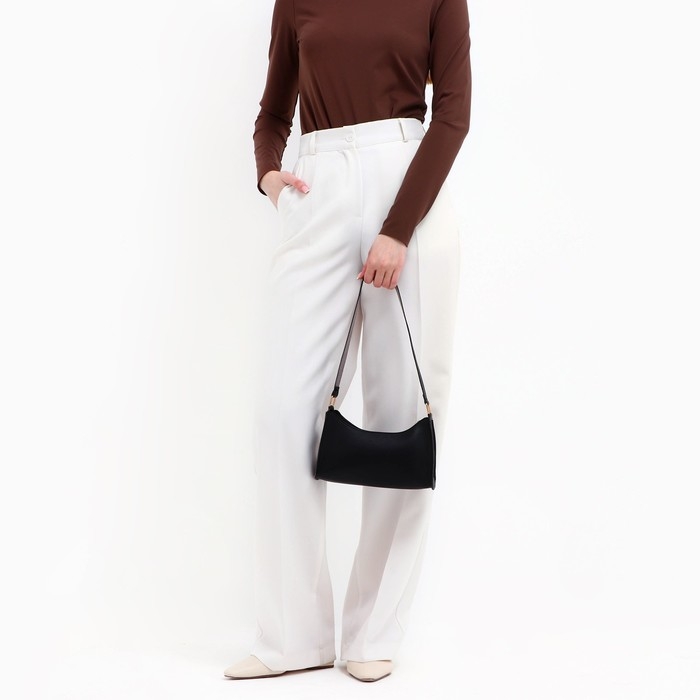 Сумка женская багет на молнии, цвет чёрный