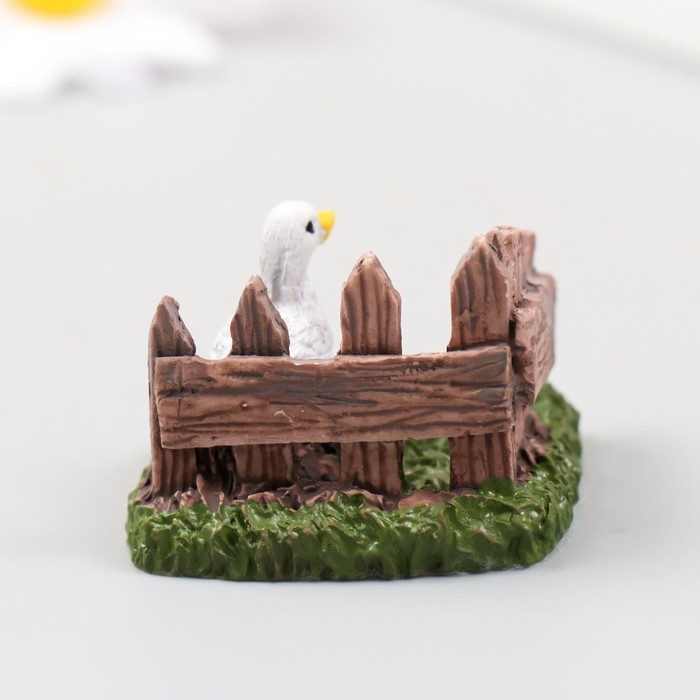 Фигурка для флорариума полистоун Фигурка для флорариума полистоун "Уточка в саду" 4х4х3 см