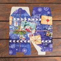 Коробка складная, подарочная новогодняя &laquo;Дед Мороз&raquo; 12&times;12&times;12 см