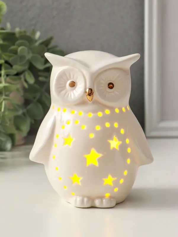 Сувенир керамика свет "Филин в звёздочках" белый 10,5х8х12,5 см