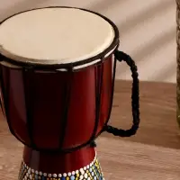Сувенирный музыкальный инструмент "Барабан Джембе" 25х14х14 см МИКС