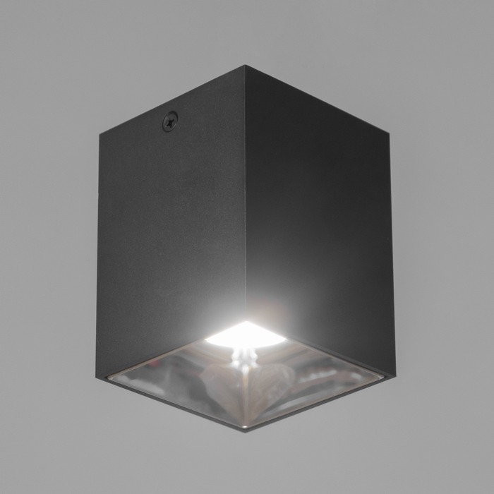 Светильник "Кубик" LED 4000К 10Вт DIM220 черный серебро 7,5х7,5х9,5см