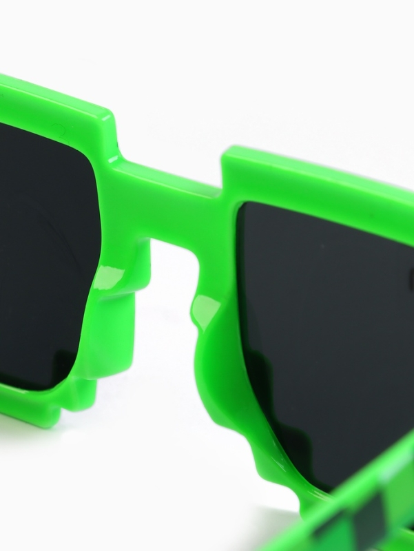 Очки солнцезащитные, UV 380, линза 5 х 6.2 см, ширина 14.4 см, дужка 14.8 см Очки солнцезащитные, UV 380, линза 5 х 6.2 см, ширина 14.4 см, дужка 14.8 см