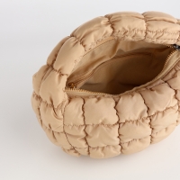 Сумка молодёжная на молнии, цвет бежевый Сумка молодёжная на молнии, цвет бежевый