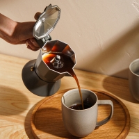 Кофеварка гейзерная SL Home &laquo;Ферамо&raquo;, 150 мл, 11&times;15,5&times;12 см, цвет оливковый