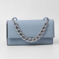 Цепочка для сумки, с карабинами, металлическая, ребристая, 27 × 20 мм, 30 см, цвет серебряный Цепочка для сумки, с карабинами, металлическая, ребристая, 27 × 20 мм, 30 см, цвет серебряный