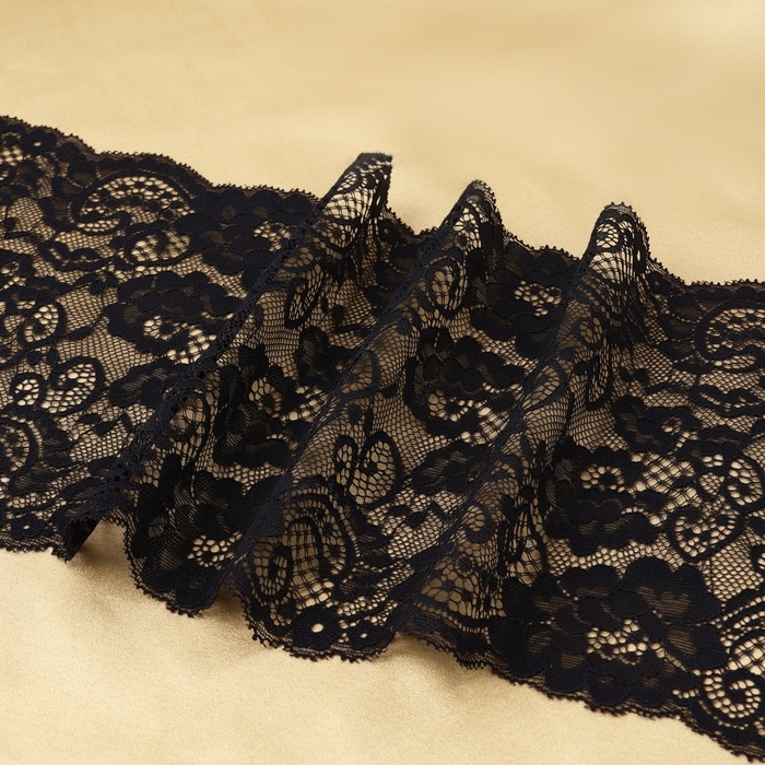 Кружевная эластичная ткань, 190 мм × 2,7 ± 0,5 м, цвет чёрный Кружевная эластичная ткань, 190 мм × 2,7 ± 0,5 м, цвет чёрный