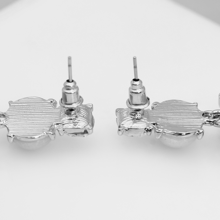 Серьги с жемчугом &laquo;Бусина&raquo; графиня, цвет бело-серый в серебре