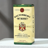 Новогодний подарочный набор косметики &laquo;Настоящему мужику&raquo;, гель для душа во флаконе коньяка 250 мл и мыло для рук, Новый Год