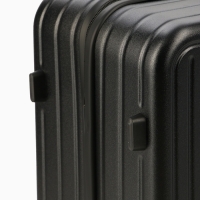 Чемодан 24", PС, 42*27*66, отд на молнии, код замок, 4 колеса, черный