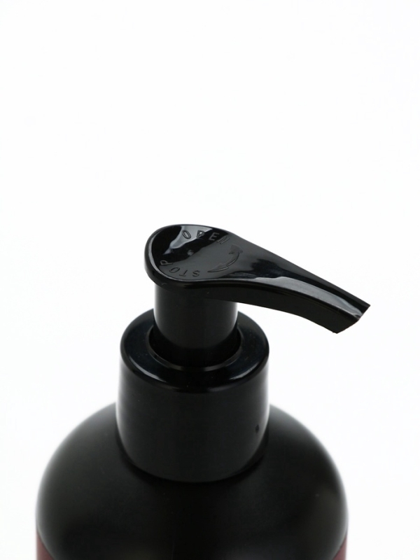 Крем для тела парфюмированный Baccarat Rouge, 300 мл, ULAB