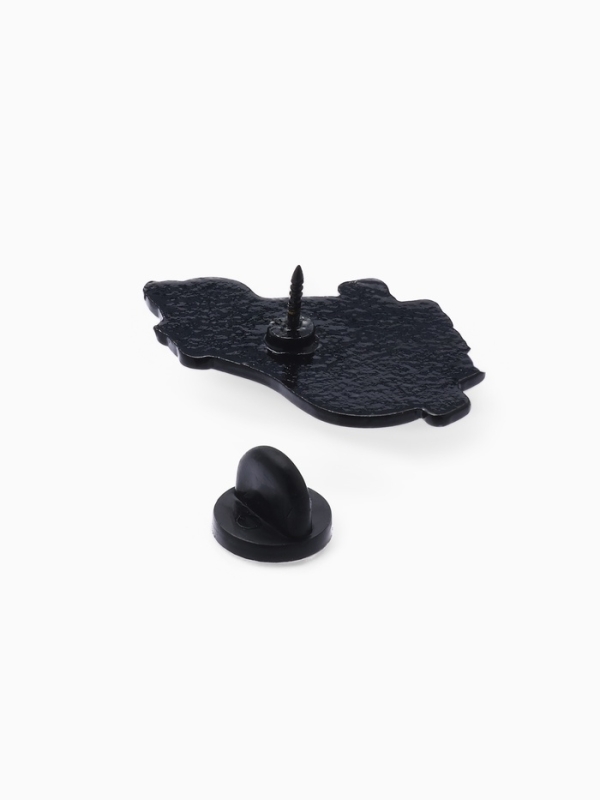 Значок &laquo;Капибара&raquo; не волнуйся, оранжевый в чёрном металле