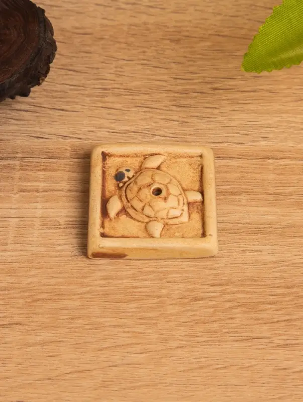 Подставка под благовония "Черепашка на песке" керамика, цв. бежевый, 4х4х0,5 см