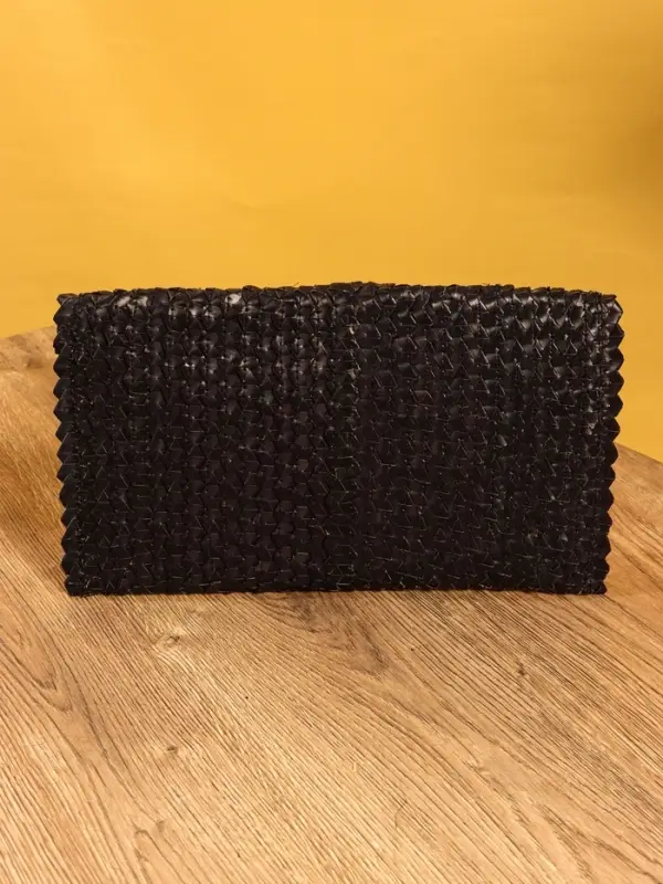 Сумка клатч плетёная из пальмового листа, 28&times;16&times;2 см, чёрная