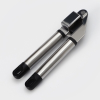 Пресс для чеснока Доляна &laquo;Помощник&raquo;, 18 см, цвет серебристый