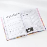 Творческий дневник, твердая обложка А5, 120 л. &laquo;Мечты. 8 марта&raquo;