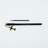 Ручка пластик с подвеской самолёт "23 февраля сильному духом"