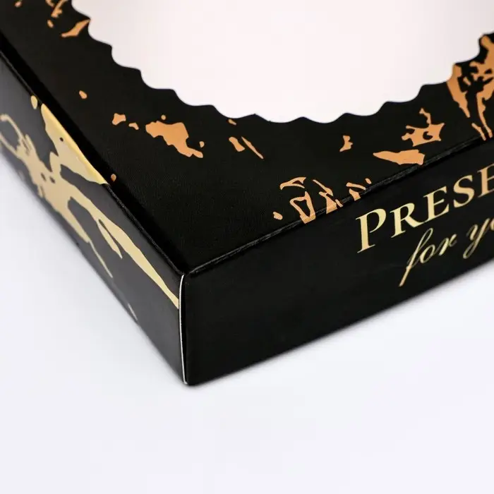 Коробка сборная с окном, &laquo;Презент&raquo;, 11.5&times;11.5&times;3 см