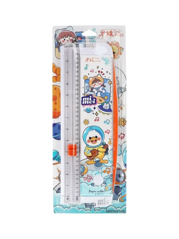 Резак для бумаги роликовый А4, до 3 листов,безопасное лезвие, длина реза 300мм,корпус белый