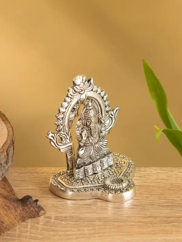 Подставка под благовония "Ганеша в храме" алюминий 6,5х7,5х8,5 см