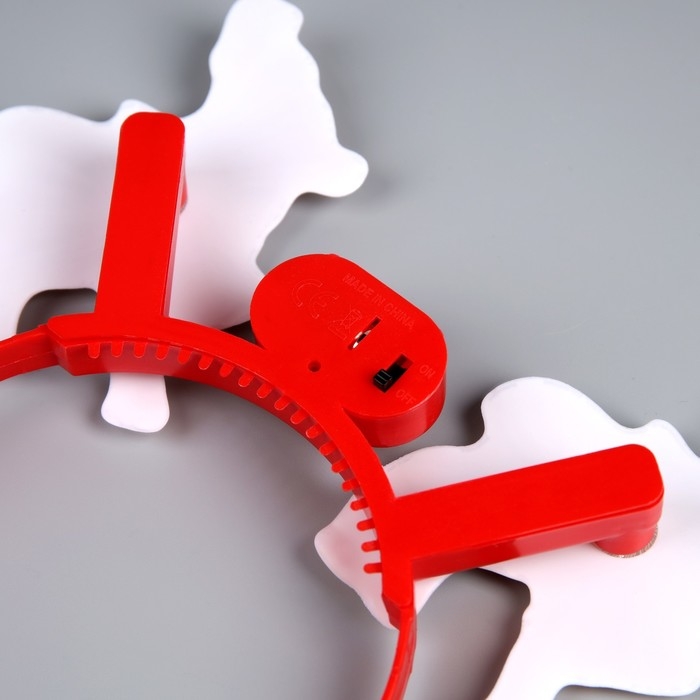 Ободок светодиодный Ободок светодиодный "Олени" 18x16x3 см, 2 LED, батарейки AG10x3 (в комплекте), мерцание, свечение мульти