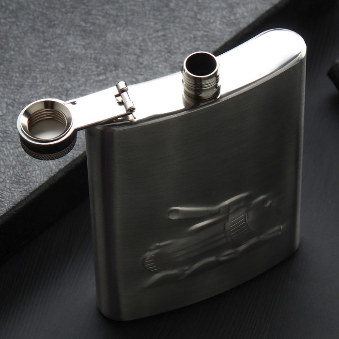 Фляжка &laquo;Танки грязи не боятся&raquo;, 240 мл