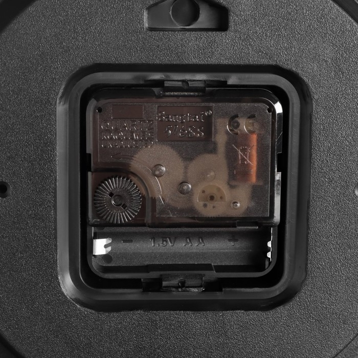 Часы настенные интерьерные Часы настенные интерьерные"Лица", d-20 см, бесшумные