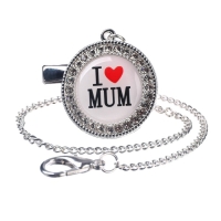 Соска - пустышка силиконовая ортодонтическая &laquo;I LOVE MUM&raquo;, от 6 мес., с колпачком + держатель - цепочка, цвет белый/серебро, стразы