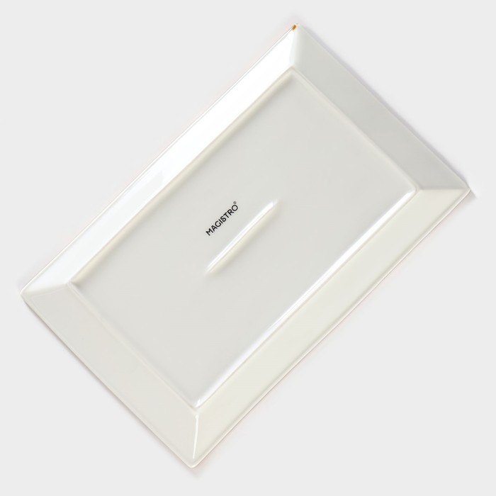 Блюдо для подачи фарфоровое Magistra &laquo;Церера&raquo;, 28&times;17,5 см, цвет зелёный