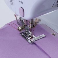 Лапка для отделочной строчки с линейкой, 3,4 &times; 3,1 см