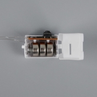 Фигура светодиодная &laquo;Ель и ягоды&raquo; 34 x18 x18 см, 10 LED, батарейки AG13x3 (в комплекте), свечение тёплое белое