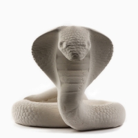 Подставка для телефона новогодний сувенир &laquo;Новый год: Кобра&raquo;, белая&raquo;