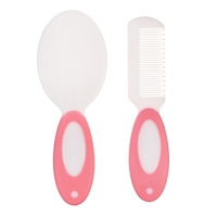 Набор расчесок с нейлоновой щетиной М&В, цвет розовый Набор расчесок с нейлоновой щетиной М&В, цвет розовый