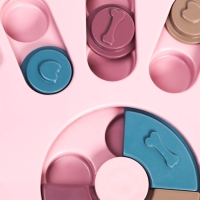 Игрушка интеллектуальная для лакомств "Лапа", 14 х 13,5 х 3 см, розовая Игрушка интеллектуальная для лакомств "Лапа", 14 х 13,5 х 3 см, розовая