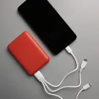 Внешний аккумулятор Uniscend Full Feel Type-C 5000 мАч, красный