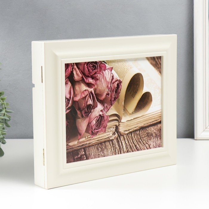 Ключница Ключница "Цветы на книге" Слоновая кость 26,5х31,5х4,5 см