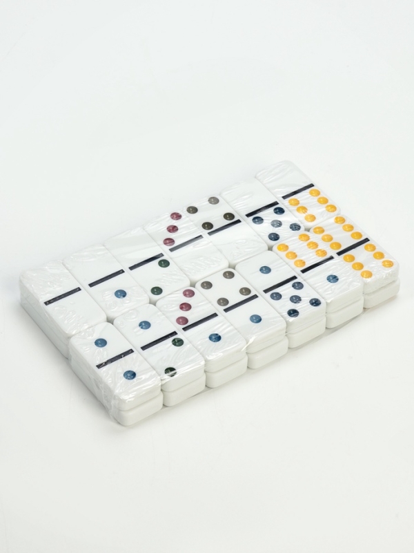 Домино настольная игра "Матрешка", кость 4.9 х 2.4 х 0.9 см