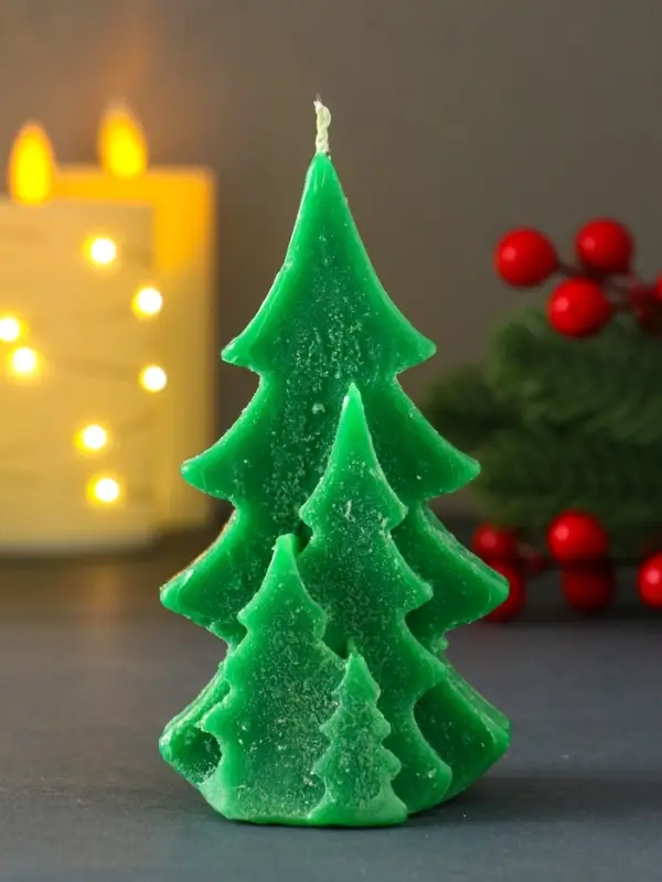 Свеча "Ёлочки в лесу" 70*110 мм