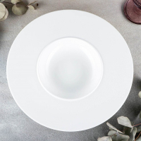 Тарелка фарфоровая Wilmax, 280 мл, d=28 см, цвет белый Тарелка фарфоровая Wilmax, 280 мл, d=28 см, цвет белый