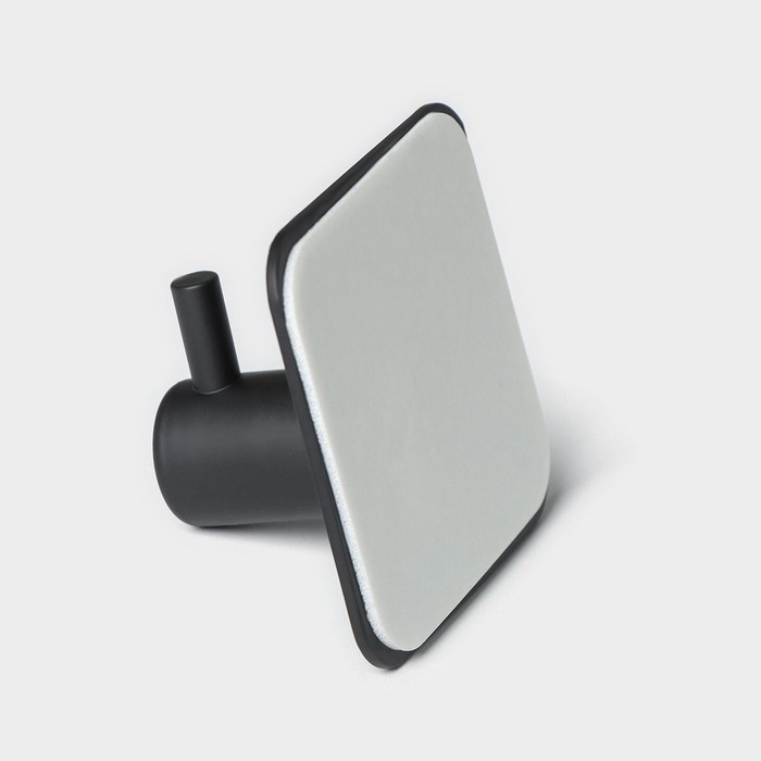 Крючки самоклеящиеся для ванной комнаты St&ouml;lz, 4 шт, цвет чёрный