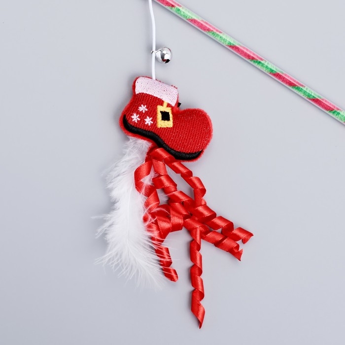 Новый год. Дразнилка-удочка для кошек с бубенчиком Новый год. Дразнилка-удочка для кошек с бубенчиком "Ботинок", 40 см