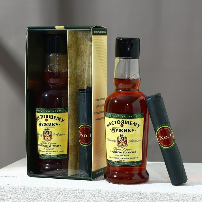 Новогодний подарочный набор косметики &laquo;Настоящему мужику&raquo;, гель для душа во флаконе коньяка 250 мл и мыло для рук, Новый Год