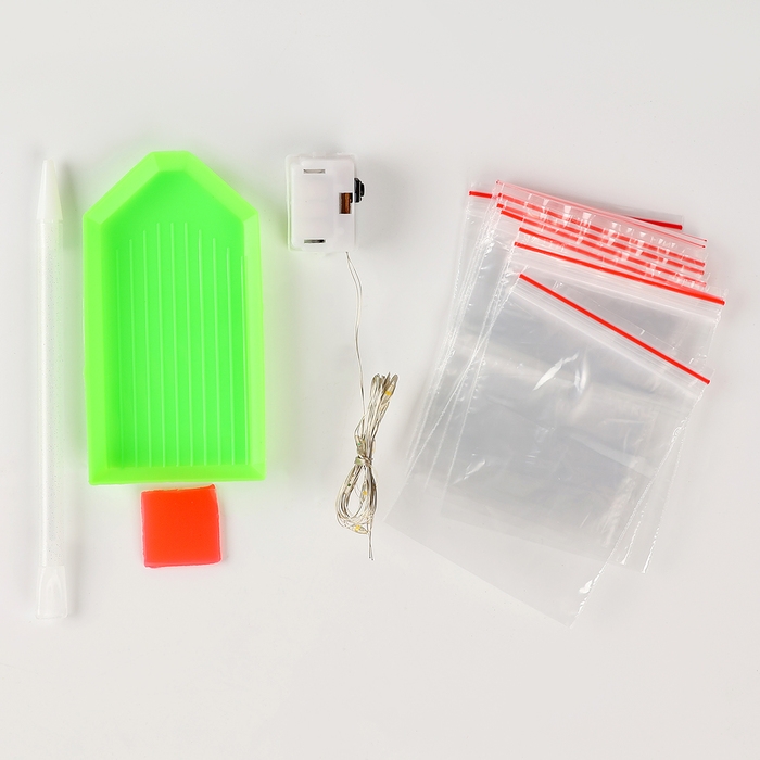 Алмазная мозаика с частичным заполнением на подрамнике &laquo;Небесные фонари&raquo;, 20 х 30 см, с гирляндой