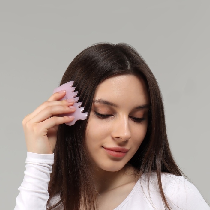 Массажёр Гуаша &laquo;Гребешок&raquo;, 8,5 &times; 5 см, цвет розовый