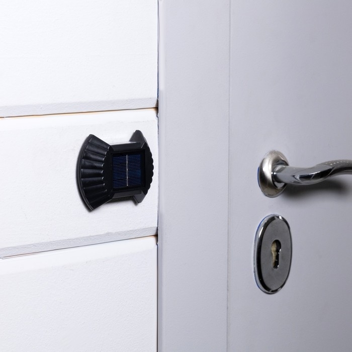 Садовый светильник на солнечной батарее &laquo;Ракушка&raquo;, 10 &times; 7.5 &times; 2 см, 8 LED, свечение тёплое белое