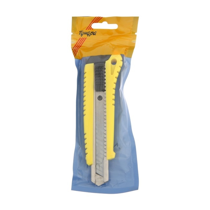 Нож универсальный ТУНДРА, металлическая направляющая, квадратный фиксатор, усиленный, 18 мм Нож универсальный ТУНДРА, металлическая направляющая, квадратный фиксатор, усиленный, 18 мм